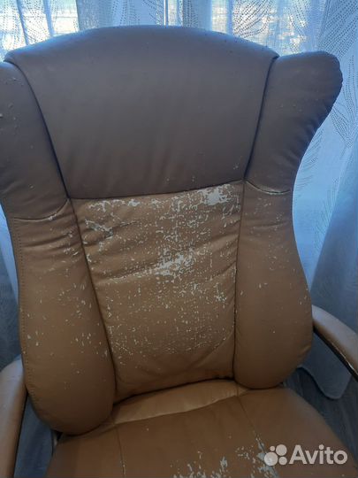 Компьютерное кресло