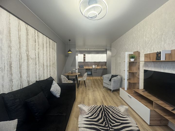 2-к. квартира, 50 м², 8/20 эт.