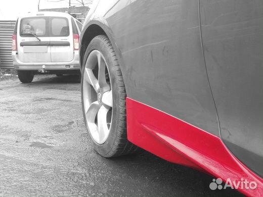 Накладки на пороги GT на Opel Astra J GTC