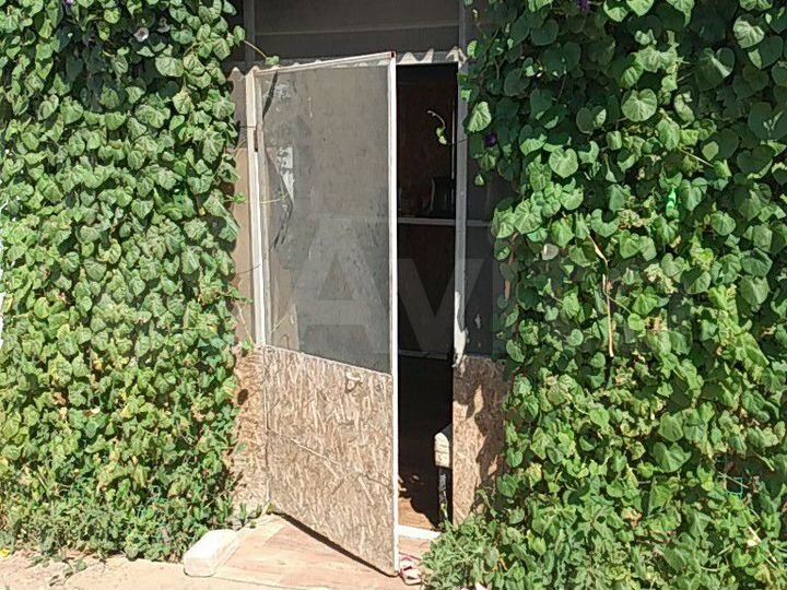 Коттедж 300 м² на участке 6 сот.