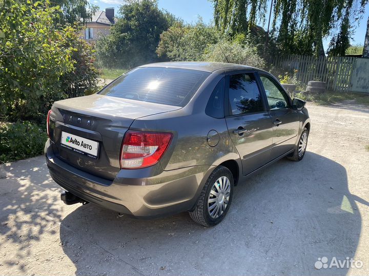 LADA Granta 1.6 МТ, 2018, 130 999 км