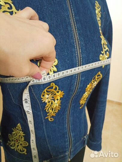 Куртка джинсовая