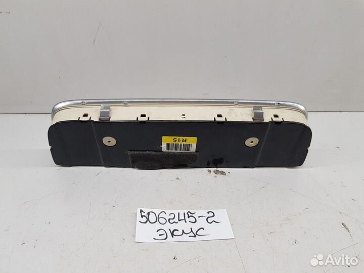 Плафон внутреннего освещения задний