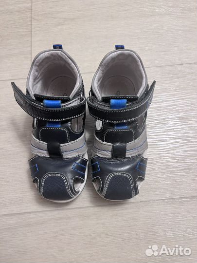 Сандалии детские для мальчиков 26
