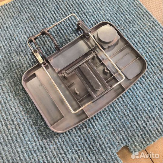 Столик складной на спинку сидения