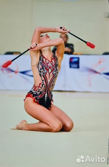 Костюм(купальник)гимнастический.Состояние отличное