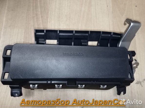 В колено подушка безопасности лексус нх