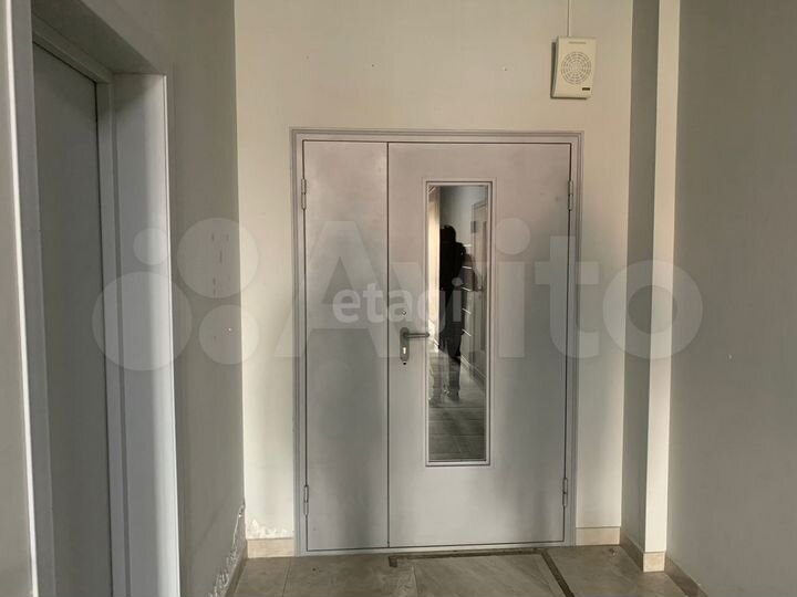 Сдам офисное помещение, 371 м²