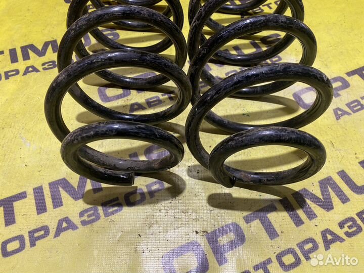 Пружина задняя Toyota Corolla E150