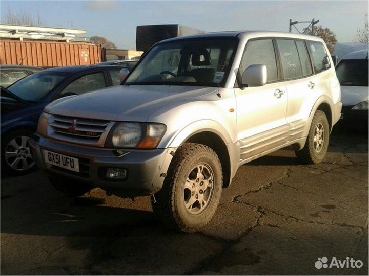 Разбор на запчасти Mitsubishi Pajero / Montero 200