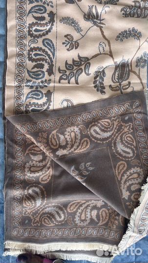 Шарфы и палантины