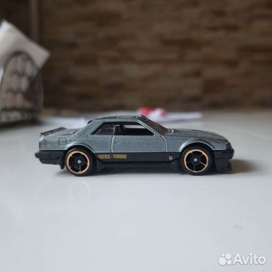 '82 Nissan Skyline R30 2018 Hot Wheels 1:64