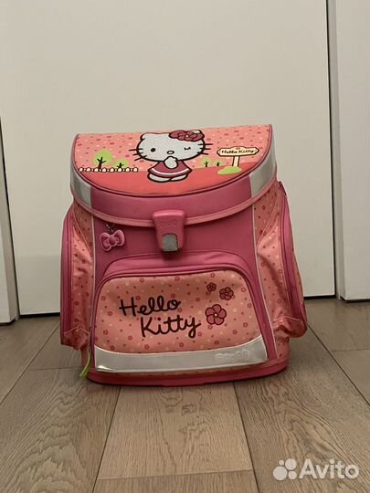 Рюкзак Hellow Kitty с ортопедической спиной