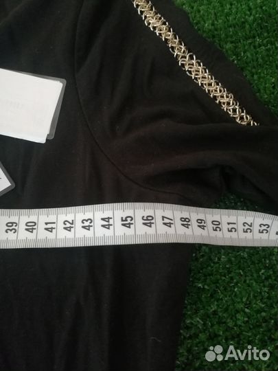 Кофта новая Guess