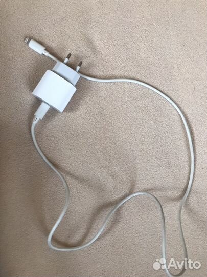 Зарядка на iPhone 20w
