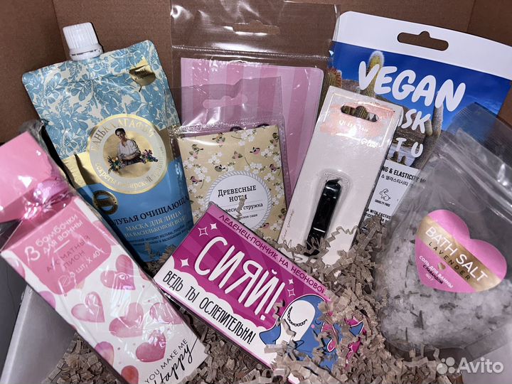 Подарочный бокс