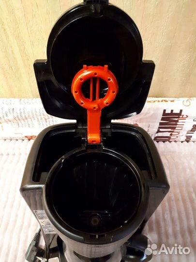 Капельная кофеварка Russell Hobbs 24391-56