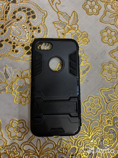 Чехол на iPhone 8