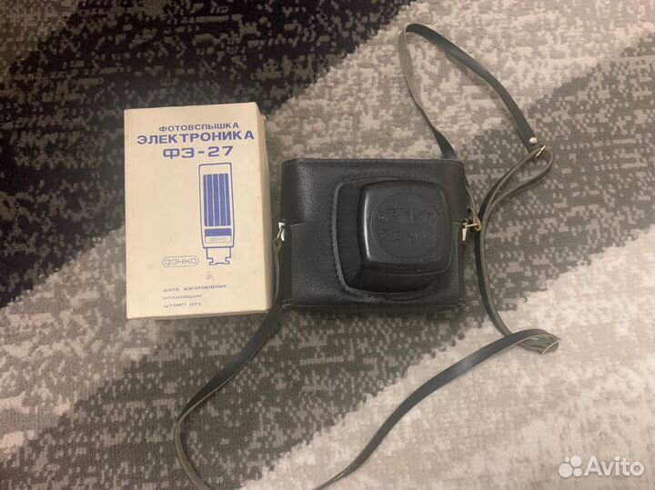 Фотоаппарат Zenit ET (helios 44-2) + вспышка