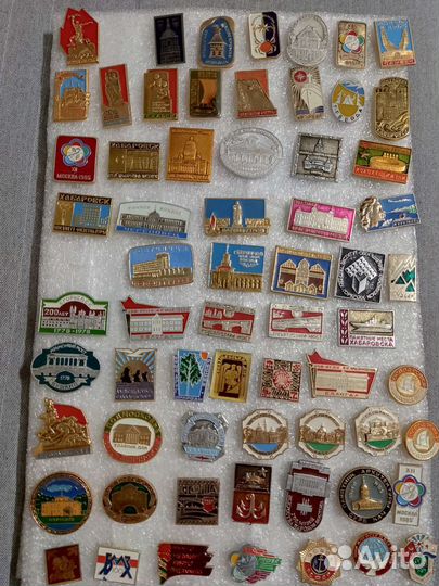 Значки по 15р