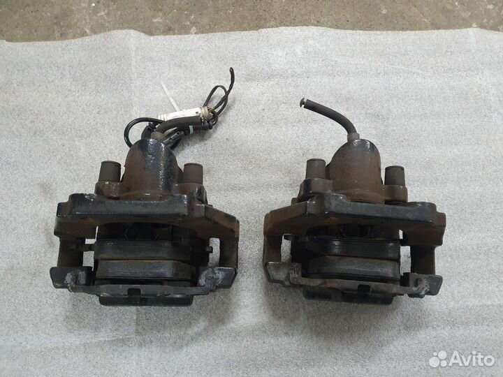 Суппорты задние bmw e60 m5 2шт