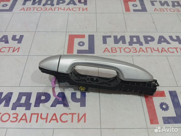 Ручка двери наружняя задняя правая Toyota RAV4 (XA40)