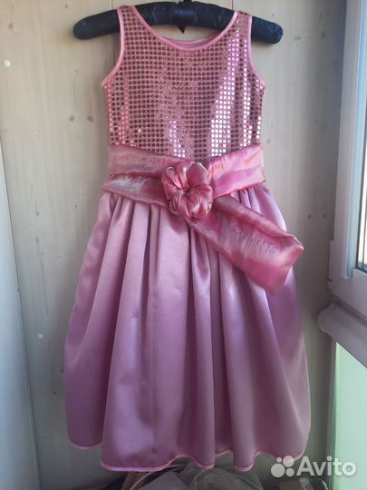 Нарядные детские платья