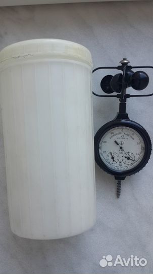 Анемометр чашечный