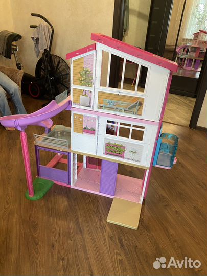 Дом мечты Barby с бассейном