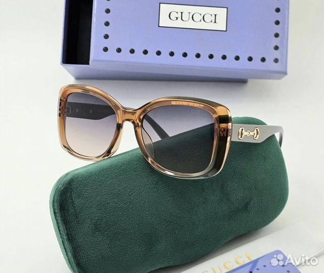 Солнцезащитные очки Gucci