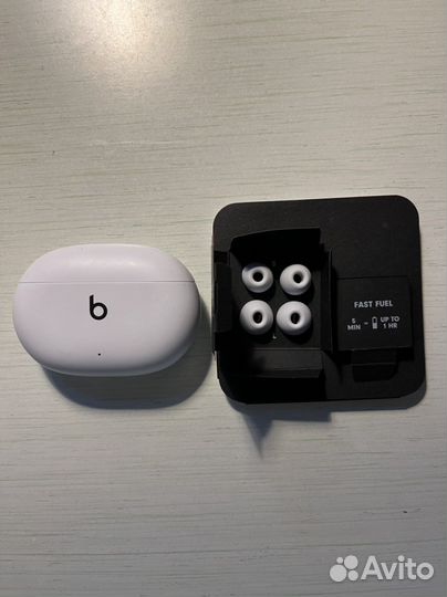 Наушники beats studio buds