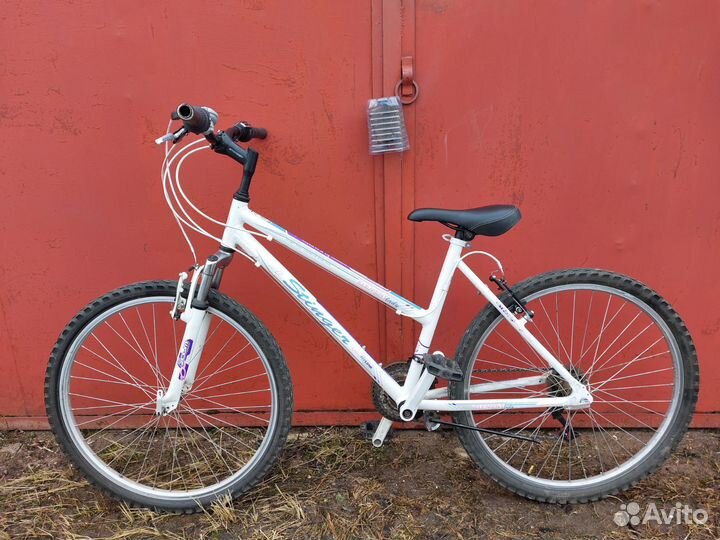 Женский велосипед stinger element ladies