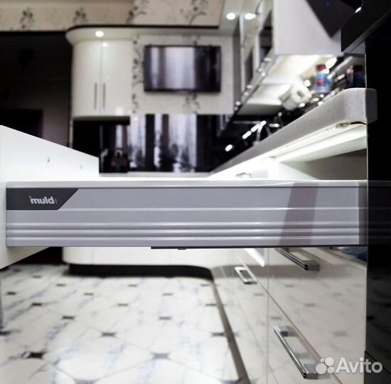 Кухонный гарнитур 