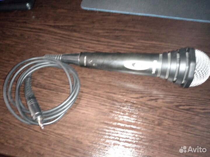 Продам микрофон филипс