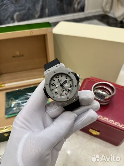 Наручные часы Hublot