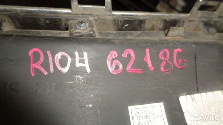 Решетка радиатора Kia RIO 4 (YB)