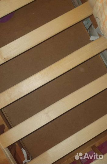 Детская кровать б/у