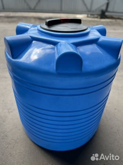 Емкость вертикальная 500 литров