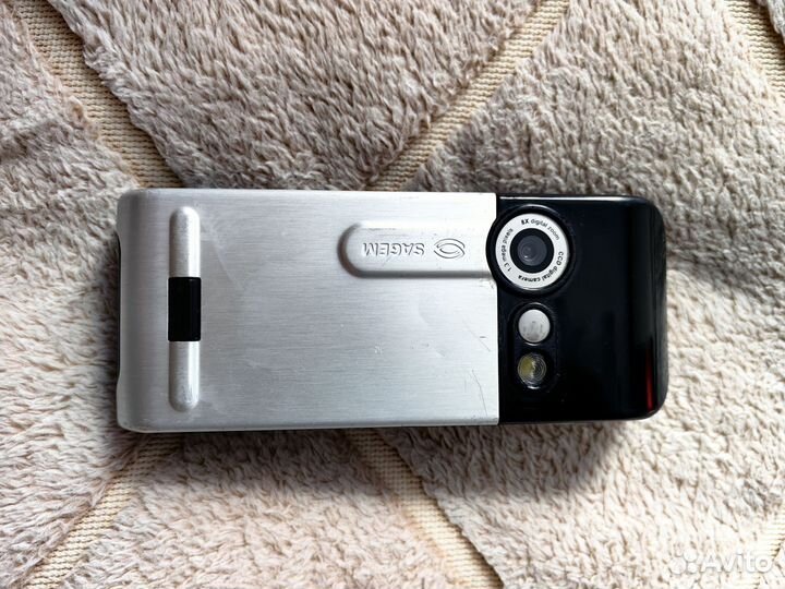 Sagem myX-8