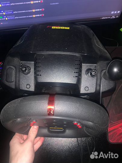 Руль logitech momo racing