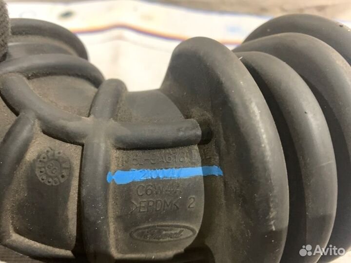 Патрубок воздушного фильтра Ford Focus Ii