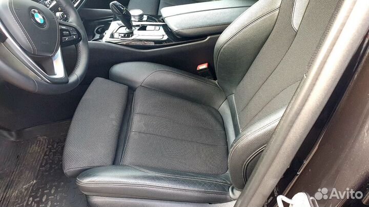 BMW 5 серия 2.0 AT, 2019, 129 000 км