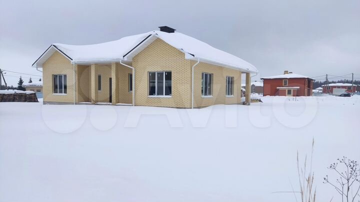 Коттедж 144,8 м² на участке 9 сот.