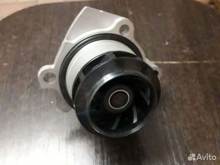 Помпа водяной насос для авто