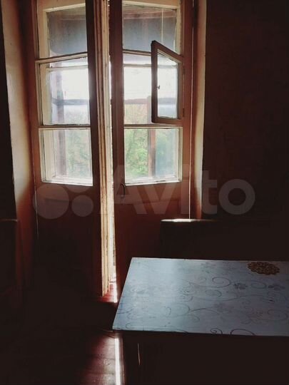 Комната 18 м² в > 9-к., 3/3 эт.