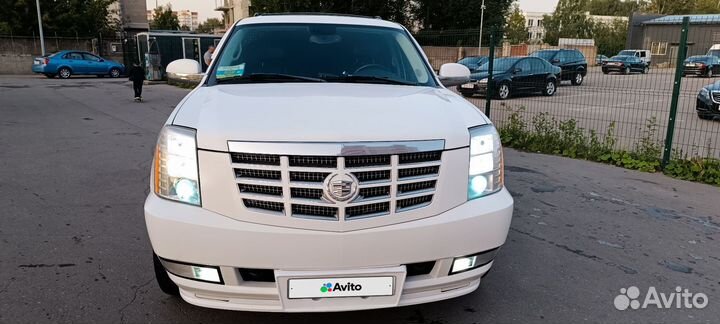 Cadillac Escalade 6.2 AT, 2007, 268 000 км