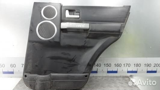 Обшивка задняя правая land rover discovery 3 (1NN1