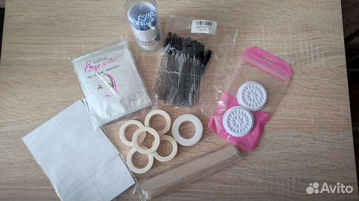 Щеточки для ресниц