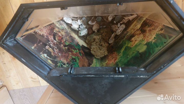 Аквариум с тумбой