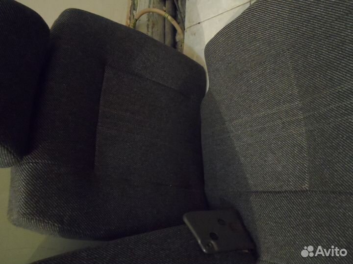 Сиденье заднее